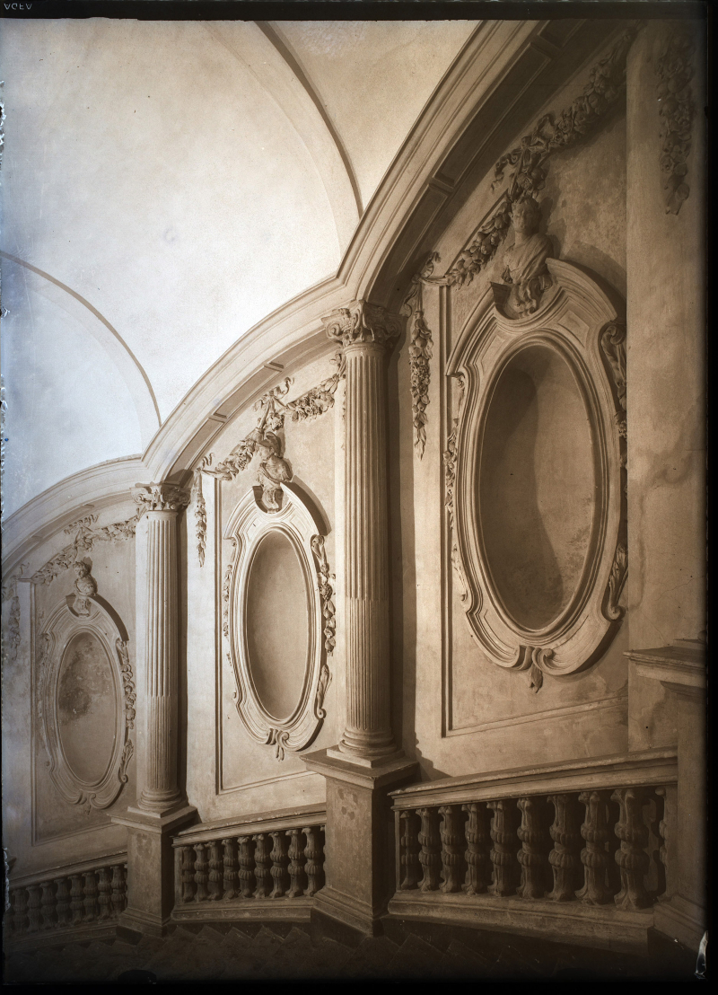 Guarino Guarini, Palazzo Carignano, particolare dello scalone, Torino, AFFTM 224 5534